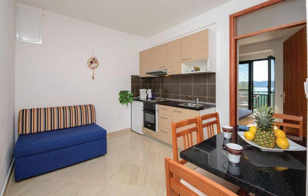 Apartmani Kremena Small Beach 200M Klek Exterior photo