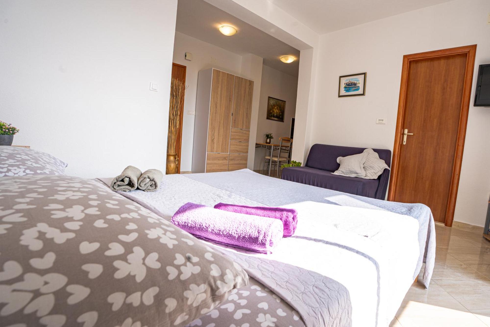 Apartmani Kremena Small Beach 200M Klek Exterior photo